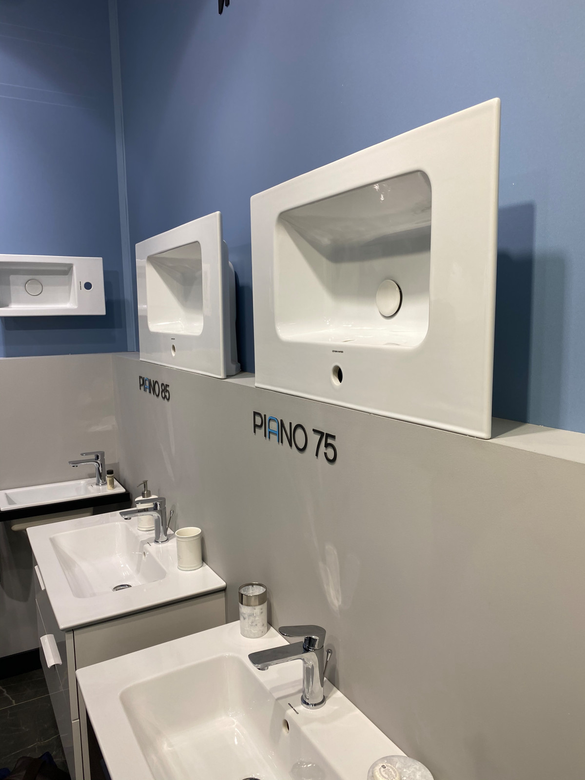 Обложка проекта: РЕАЛИЗАЦИЯ ПРОЕКТОВ