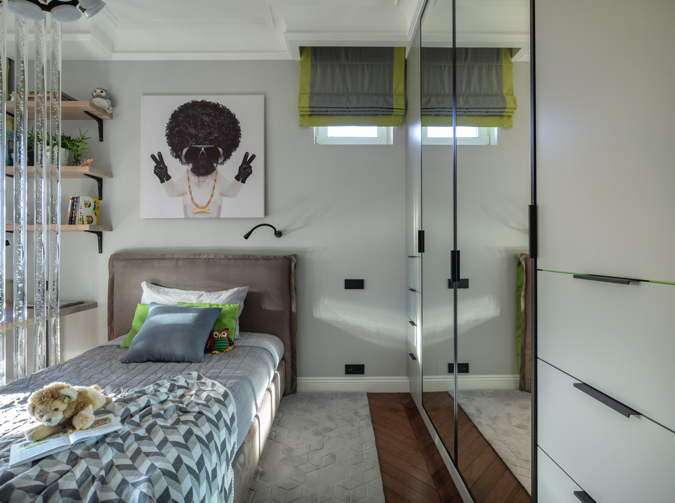 Ахроматика детской зоны с цветовыми акцентами