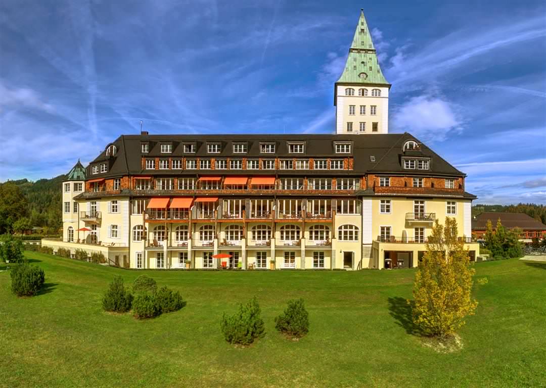 Отель Elmau Castle