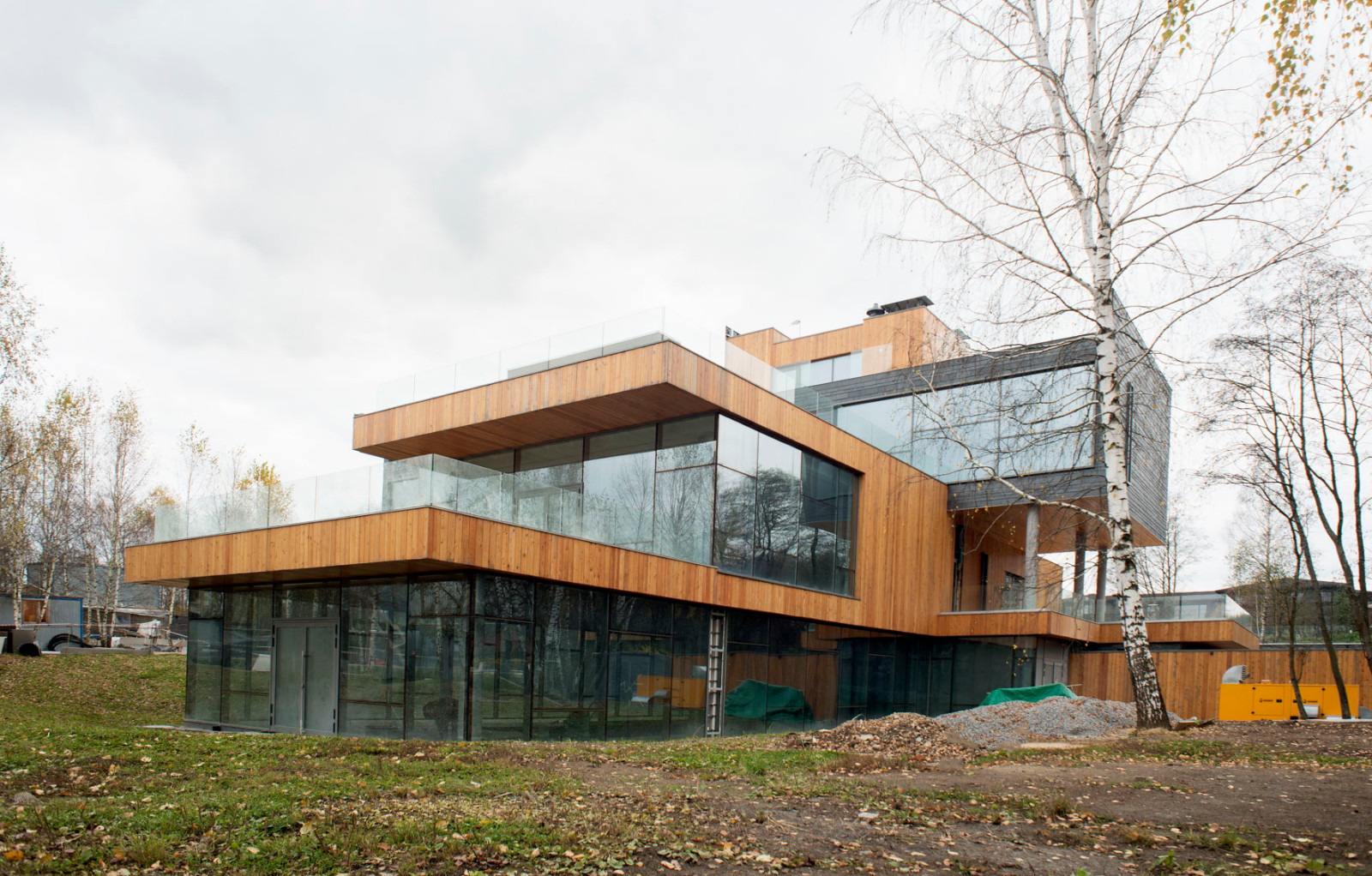 Обложка проекта: Дом у реки