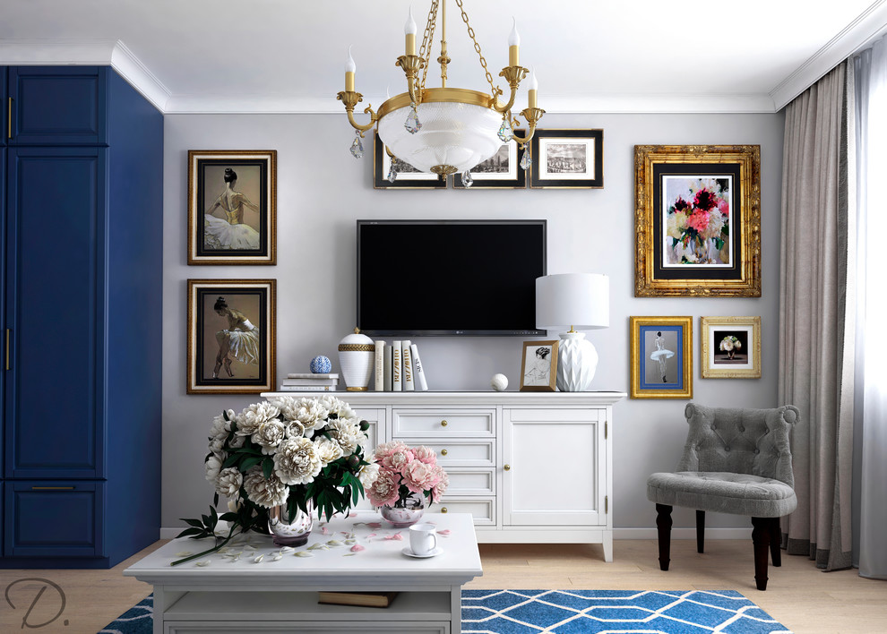 Мир антикварных предметов в интерьере гостиной