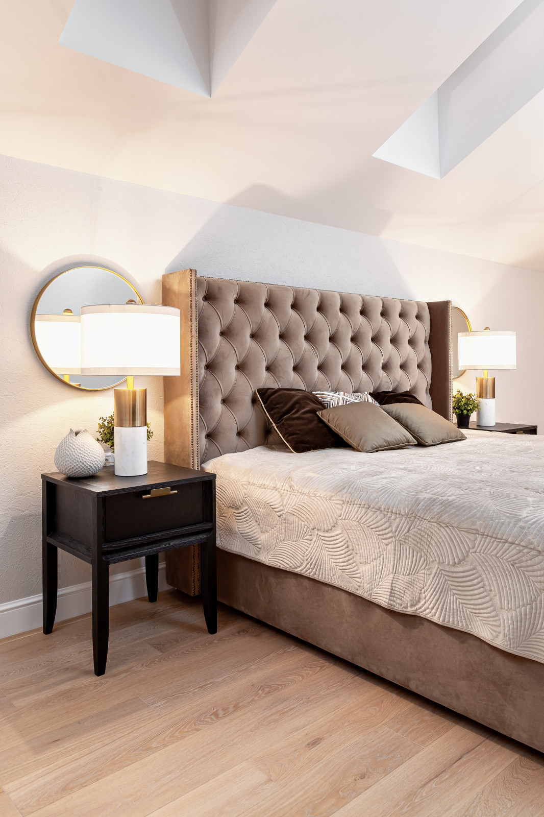 Строительство дома и отделочные работы. Дом на Новой Риге. 700 кв.м.