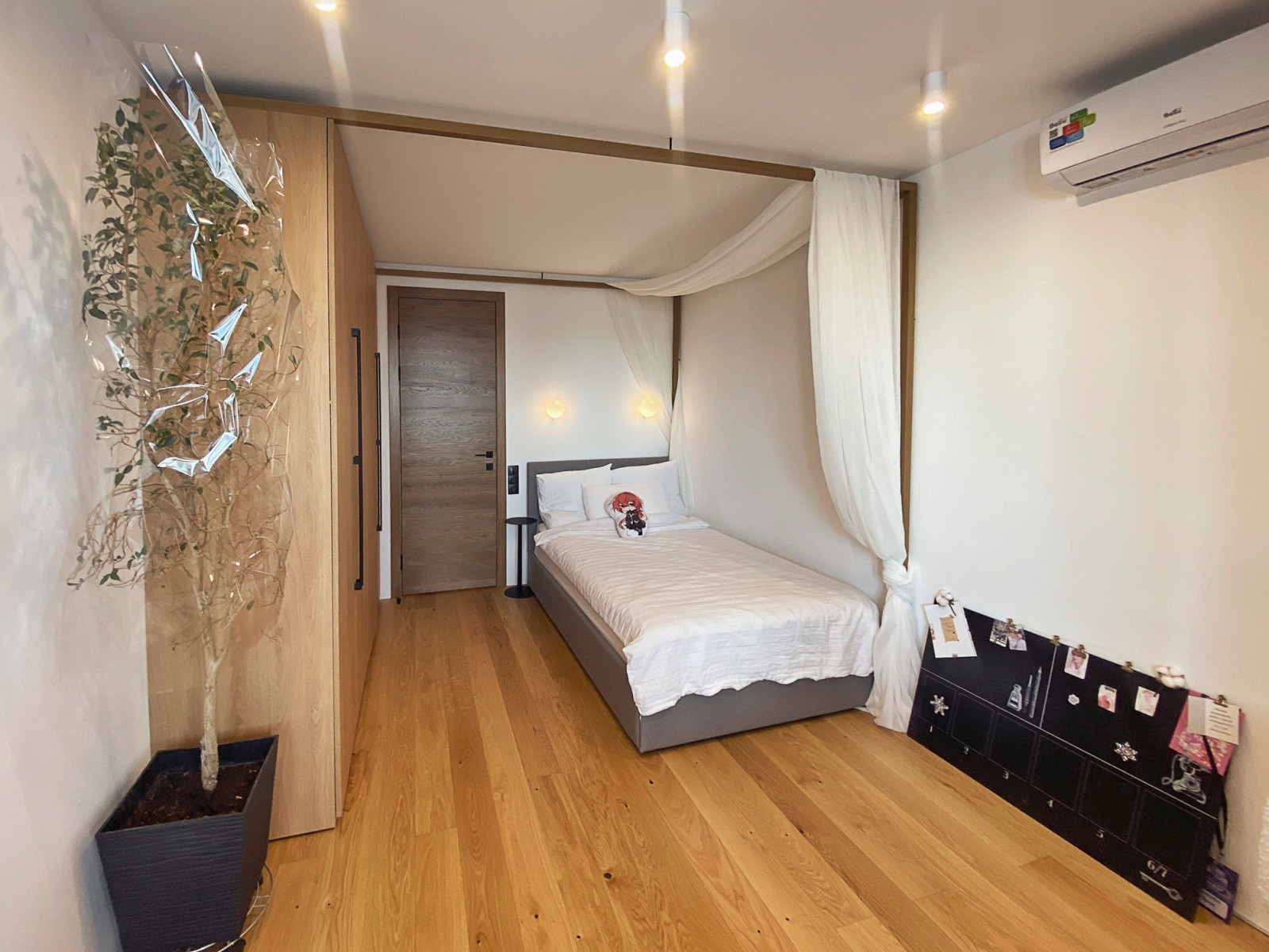 Мебель для комнаты девочки подростка.