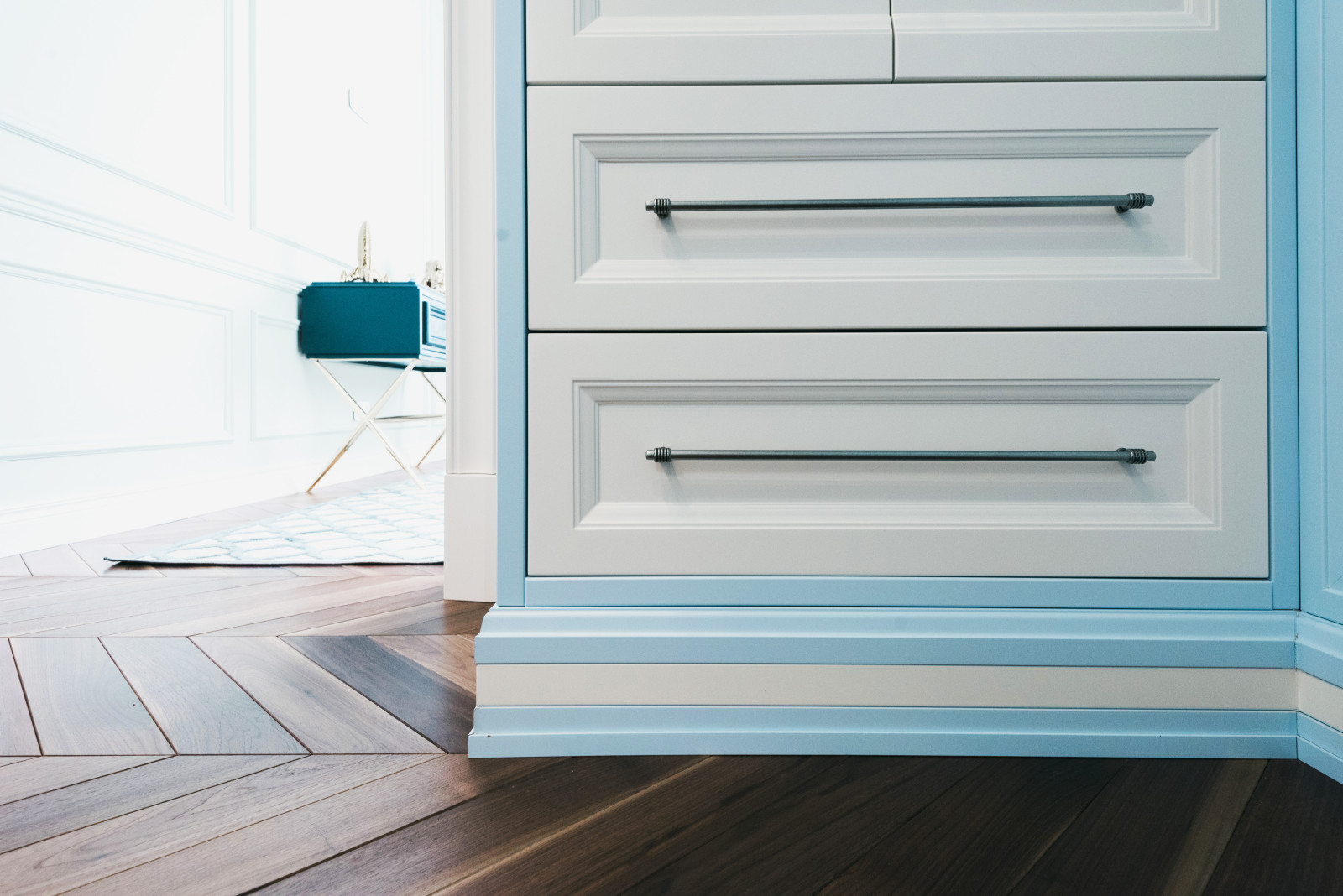 Уникальная гардеробная комната для мальчика