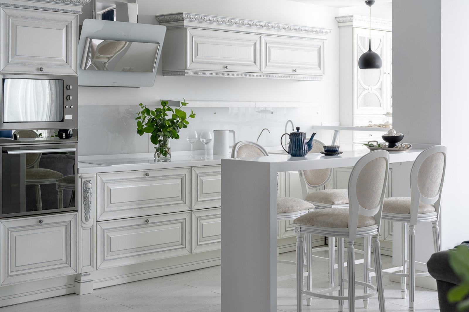 БЕЛОСНЕЖНАЯ ОПОЧИВАЛЬНЯ