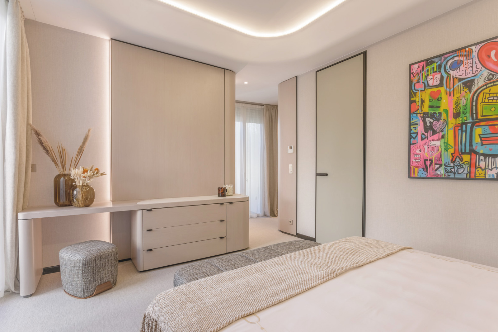 Fusion modern. Interior design of a villa in Monte-Carlo