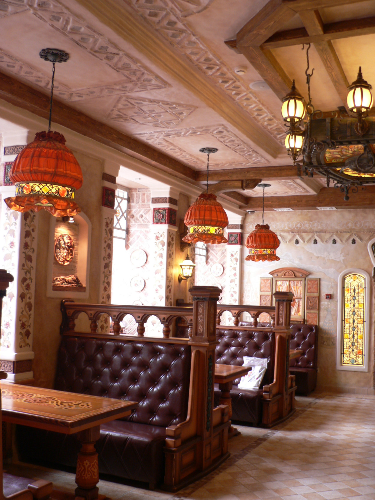 Русские мотивы