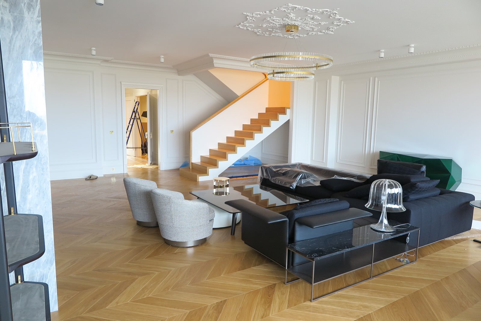 Обложка проекта: Лестница