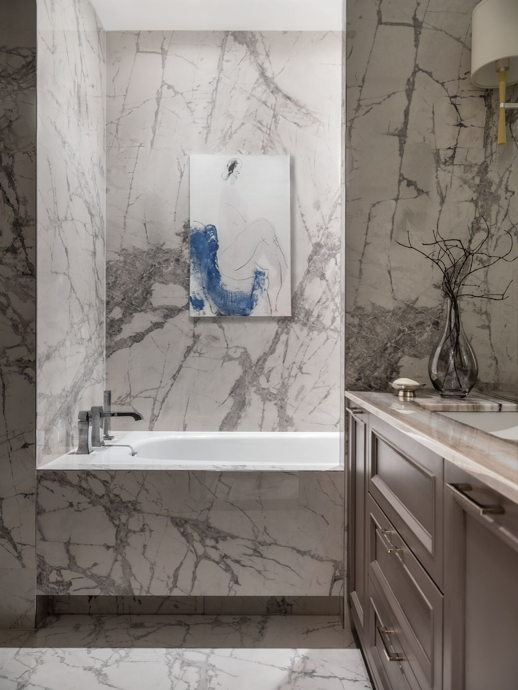 Картины в ванной комнате