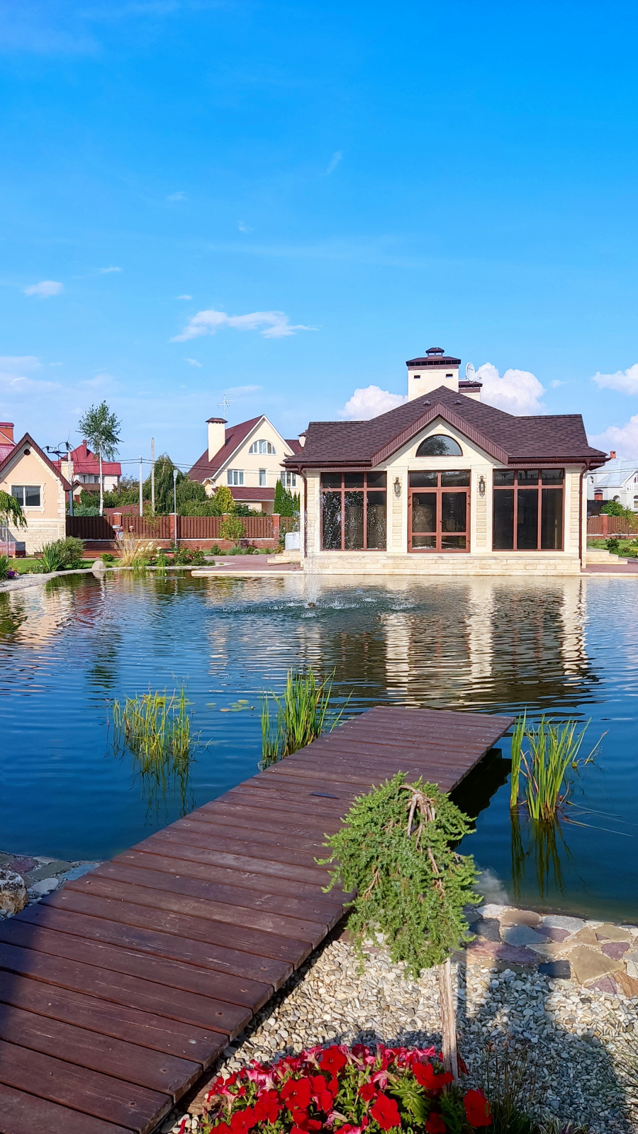 Обложка альбома: Вид на пруд или бамсейн