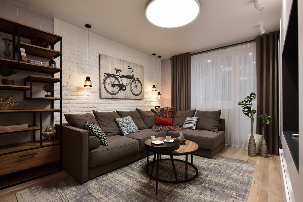 "Белоснежная история"