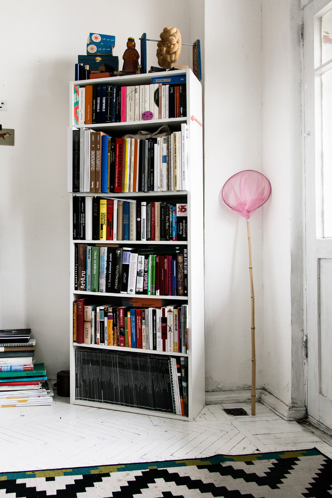 В гостях: Дворцовый шик и советское прошлое съемной квартиры на Курской