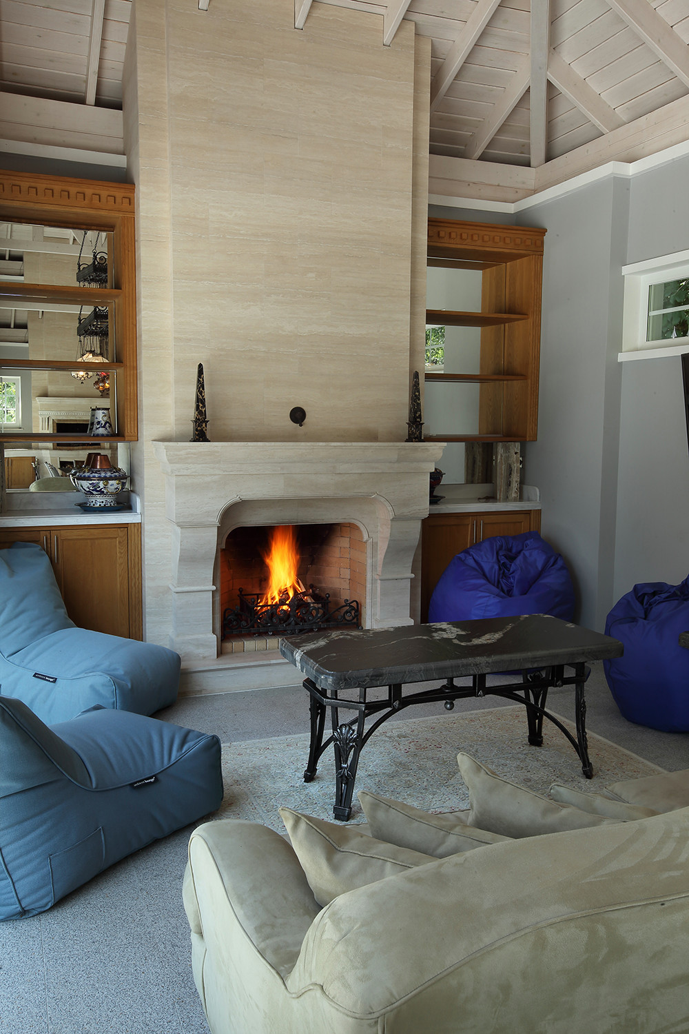 Ангелово. Беседка с Барбекю и Камином.