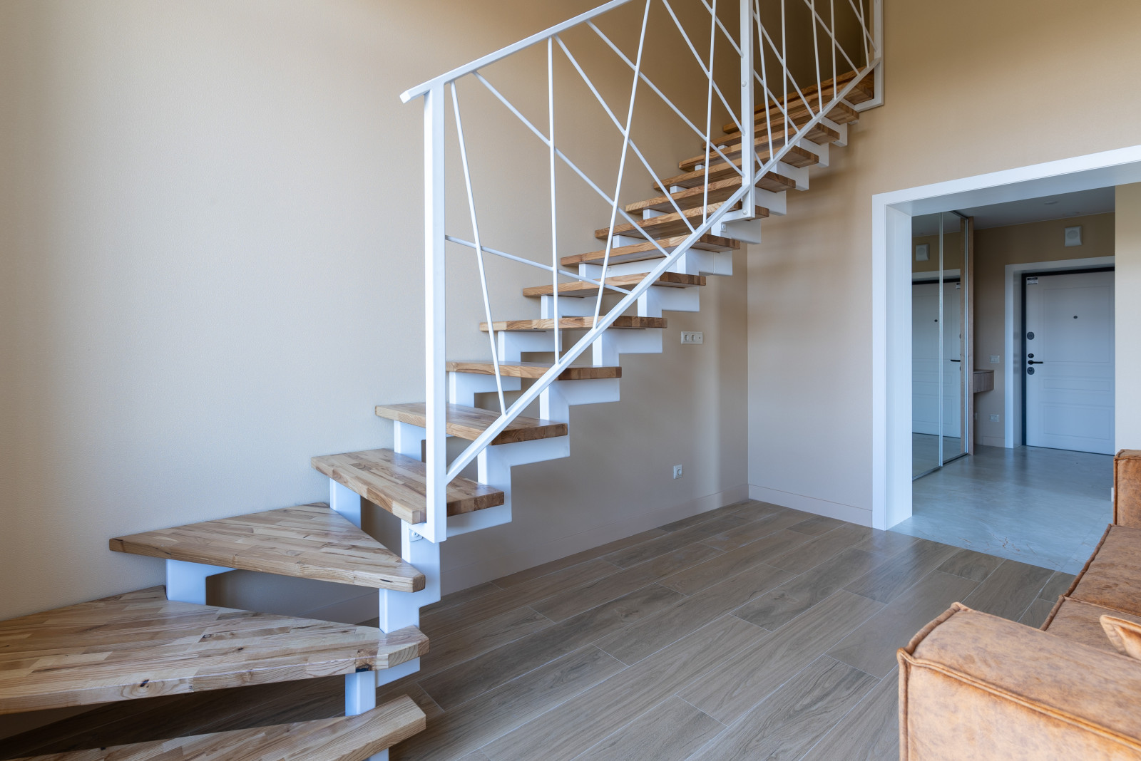 Ремонт в двухэтажной квартирк в ЖК "Да Винчи"