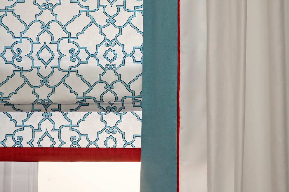 Обложка альбома: шторы в интерьере