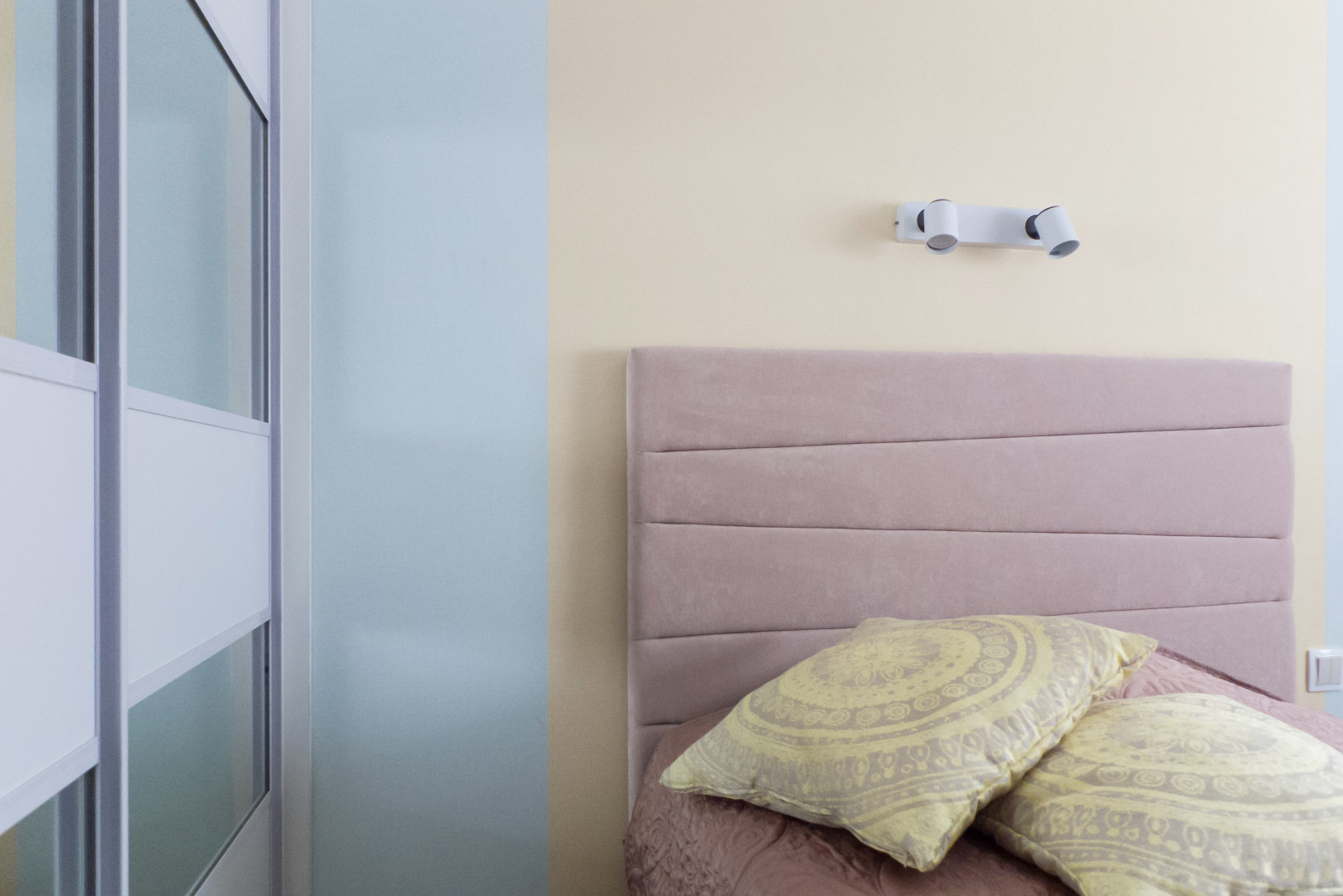 ЖК Легенда на Яхтенной спальня старшей дочки