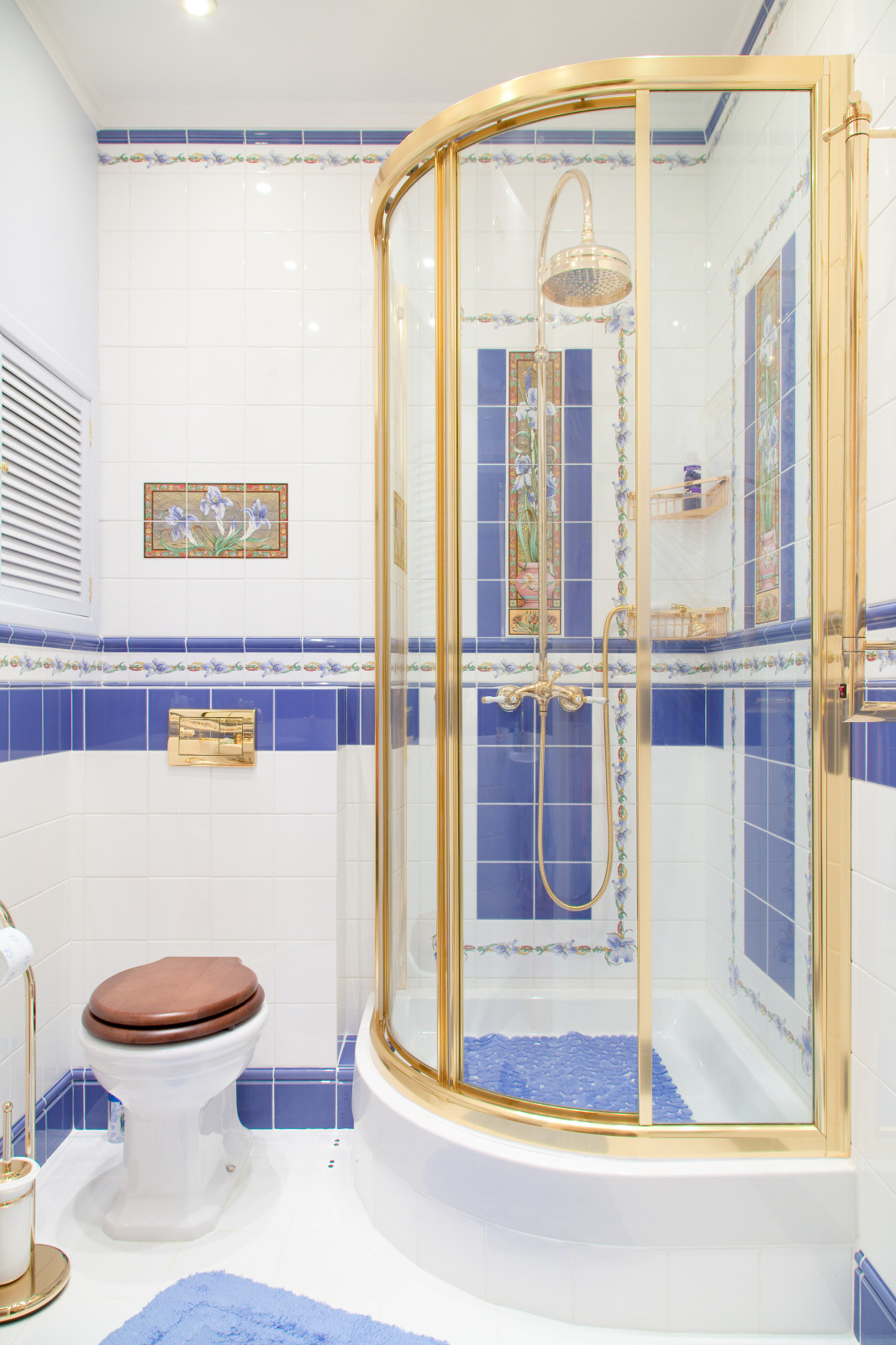 Английская классика со светлой кухней