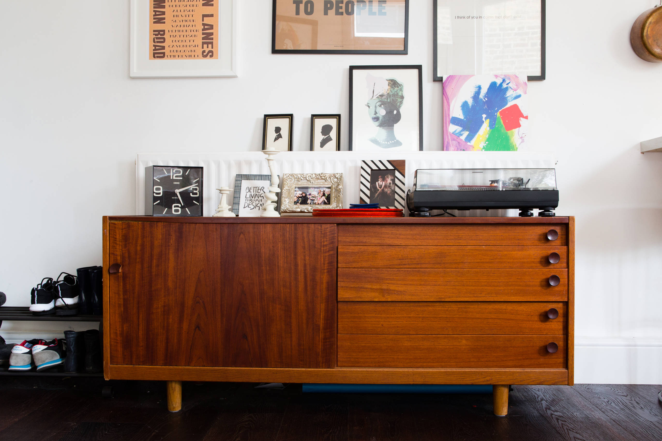 Houzz Британия: Винтаж и Мондриан в лондонской квартире