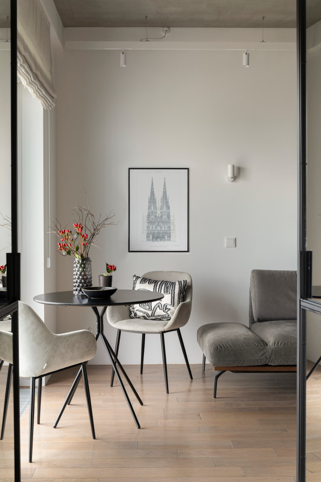 Дизайнер Александра Комарова