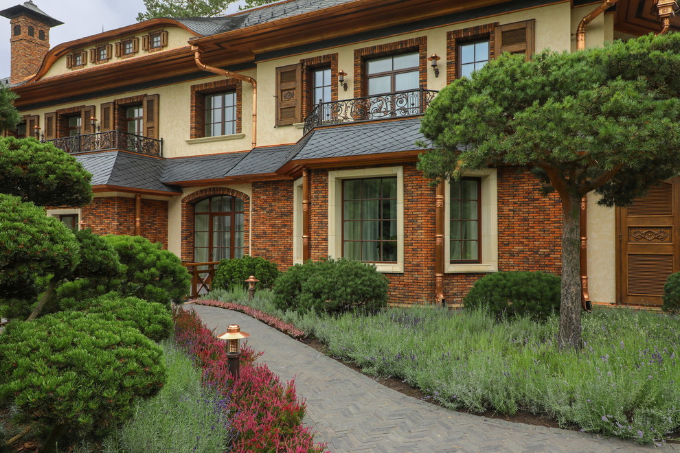 Коттеджный сад в Барвихе (дизайн и исполнение компании "Imperial Garden")