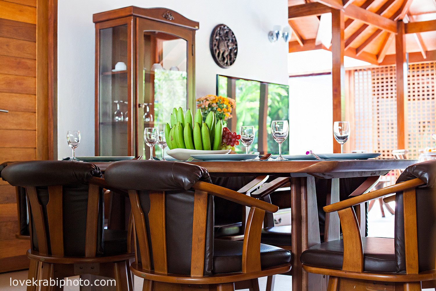 Анна Леденева