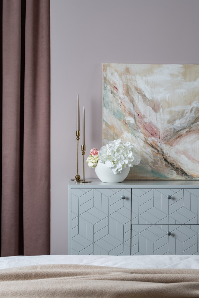 Журнал «Идеи Вашего Дома» назвал этот интерьер «обволакивающий уютом»