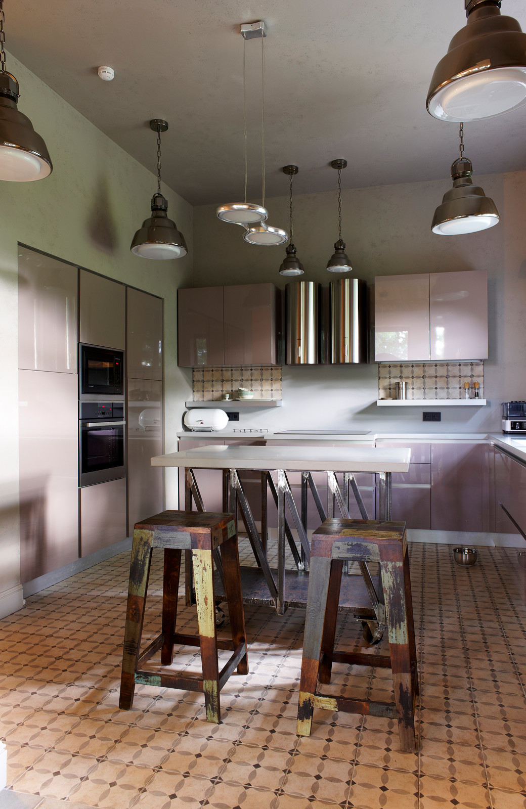 Дом на склоне