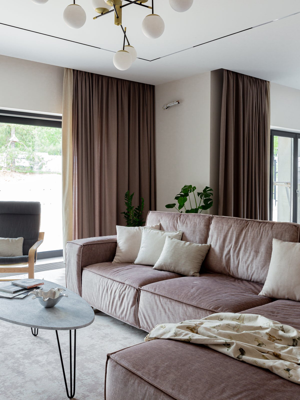 Обложка проекта: Кухня-гостиная