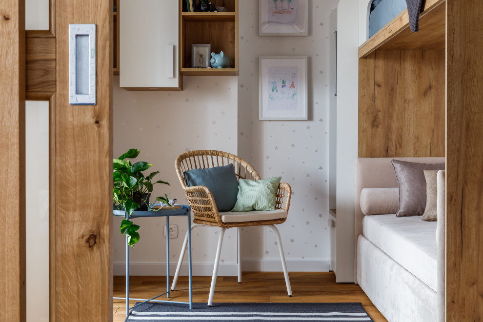 Квартира с фито-стеной и яркими акцентами в Москве