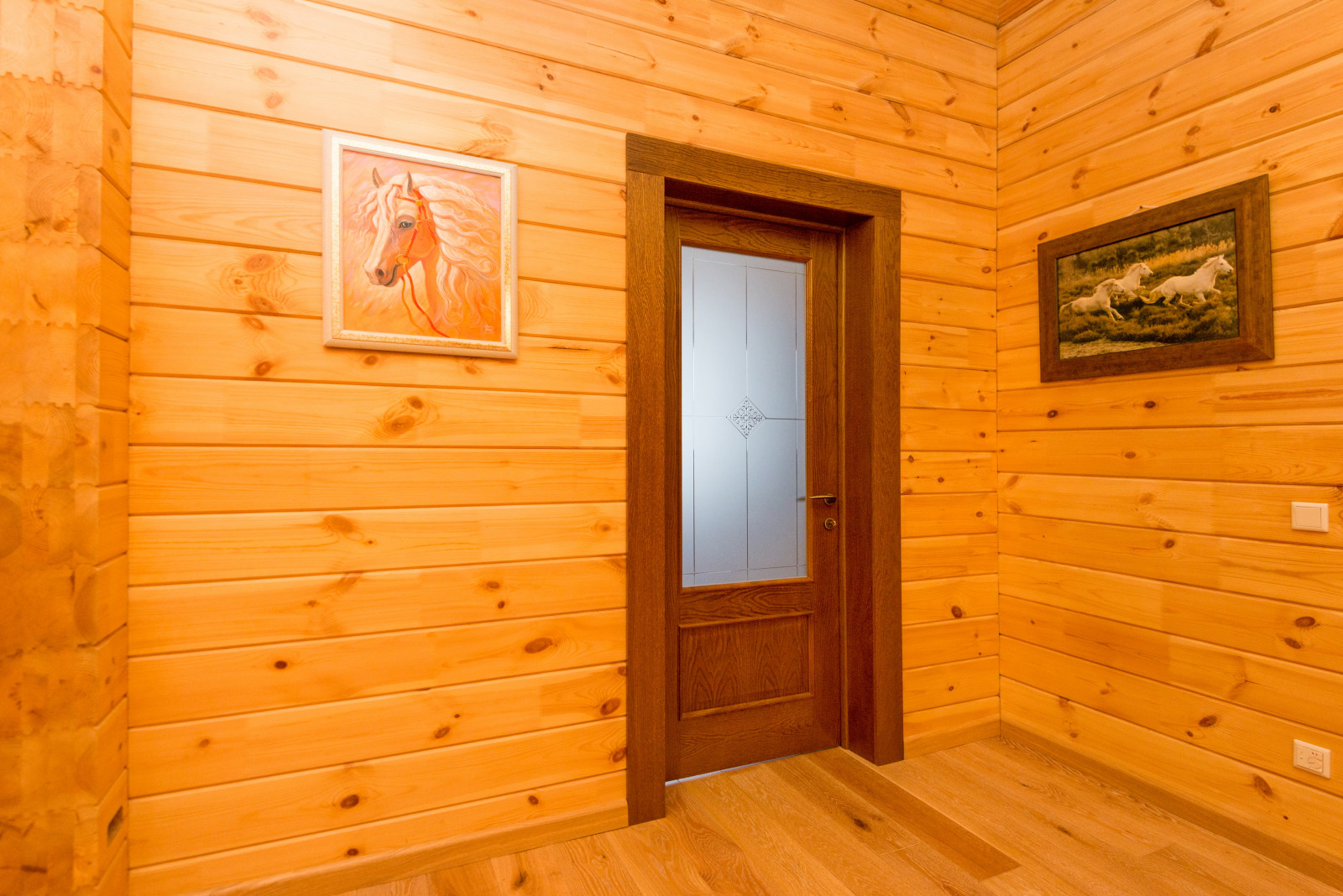 Дом из клееного бруса по проекту "Занино"