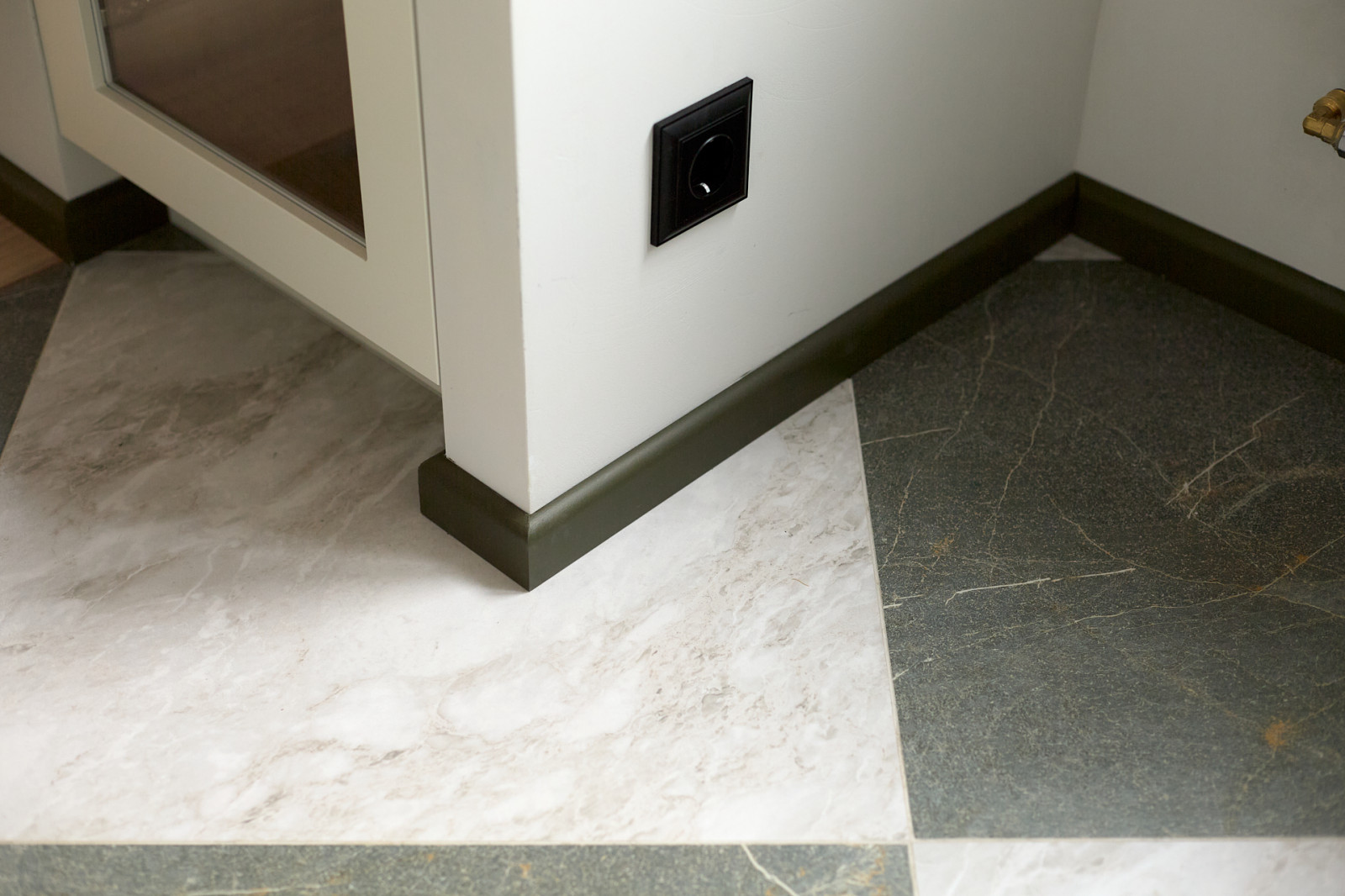 Werkel в новом проекте Инна Файнштейн (Чеховские сезоны для кухни-гостиной)