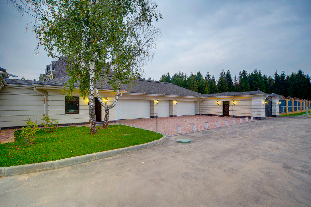 Красная горка - построенный