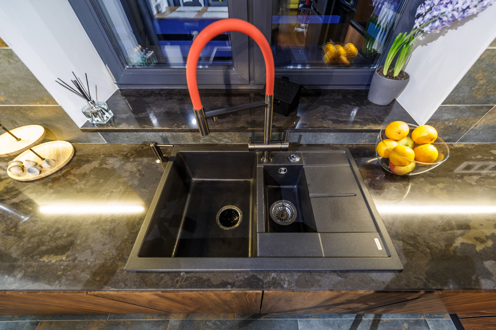 Стильно, современно, благородно