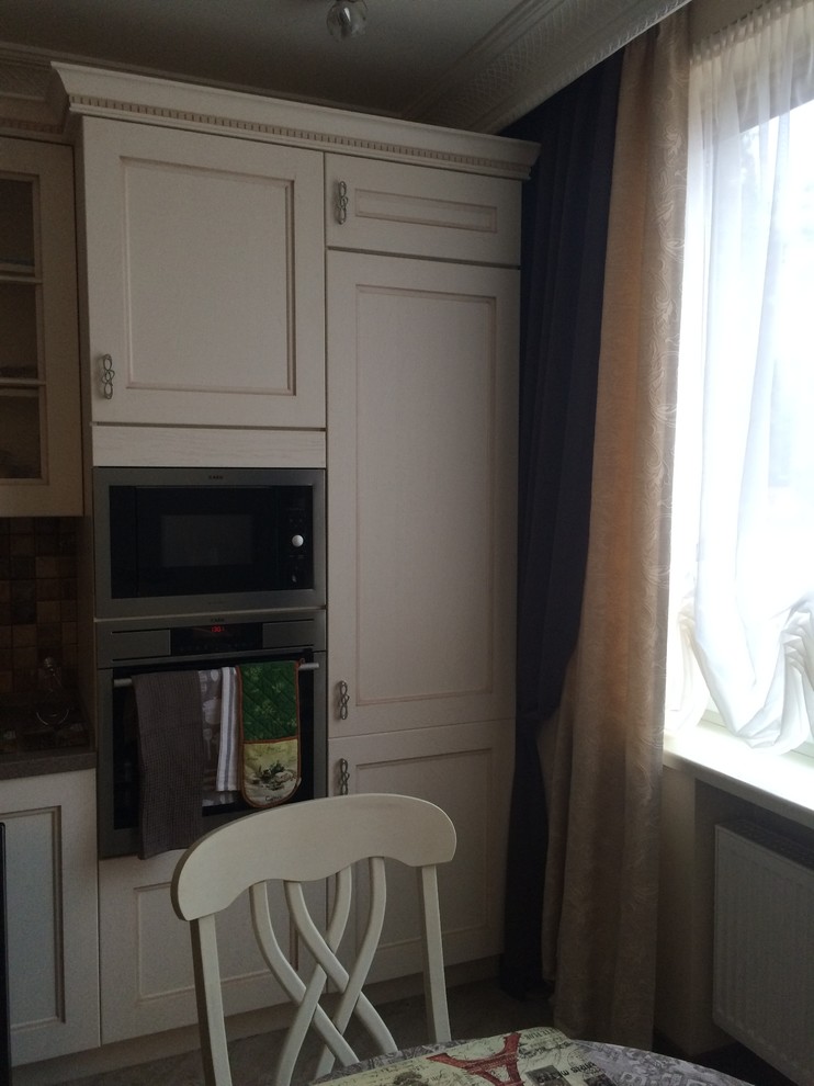 Кухонный гарнитур в классическом стиле