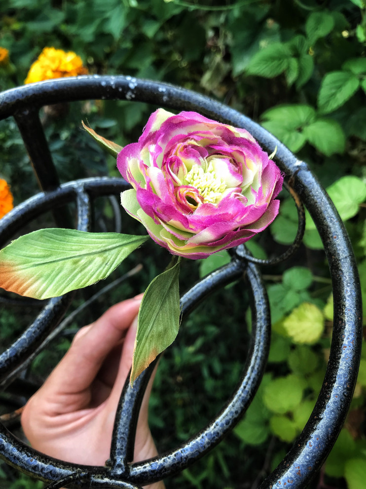 Обложка проекта: Интерьерные цветы из шелка