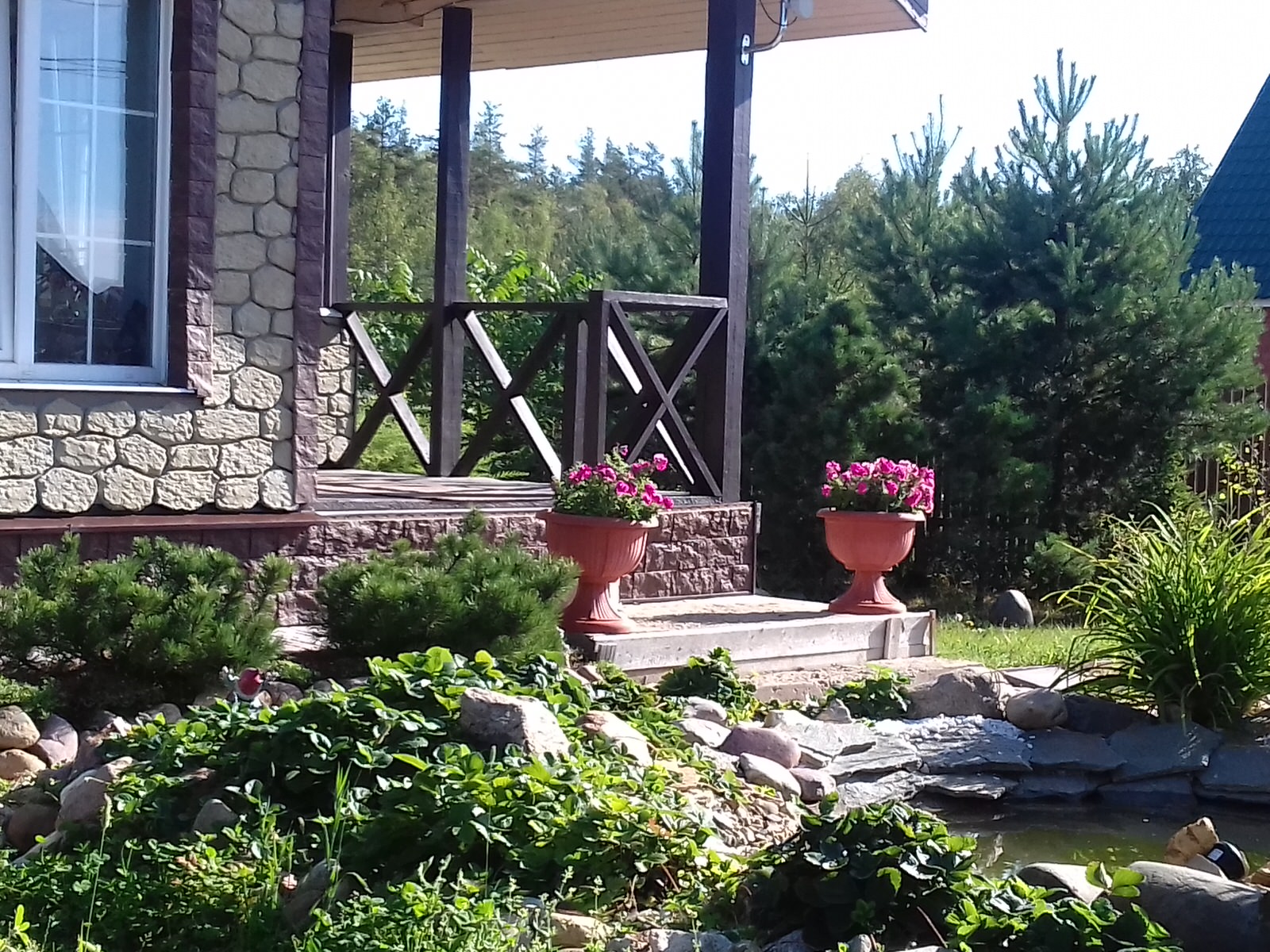 Дизайн дачи "Добрая сказка. Часть 2: Дом у водопада"