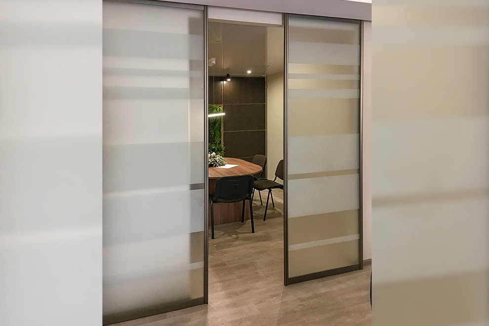 Обложка проекта: Раздвижные двери