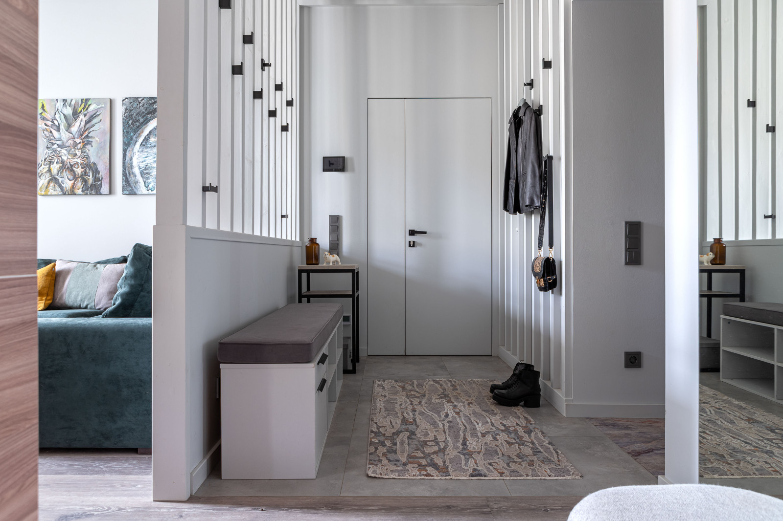 КВАРТИРА С ЯРКИМИ АКЦЕНТАМИ В СТАРОМ ФОНДЕ