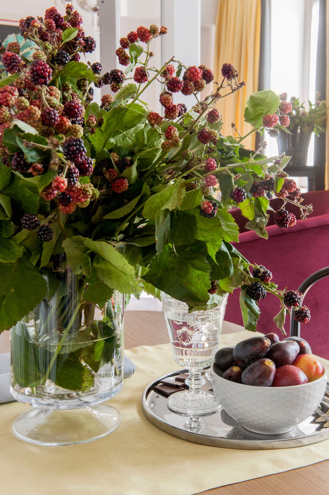 Квартира в доме по проекту архитектора Жолтовского.