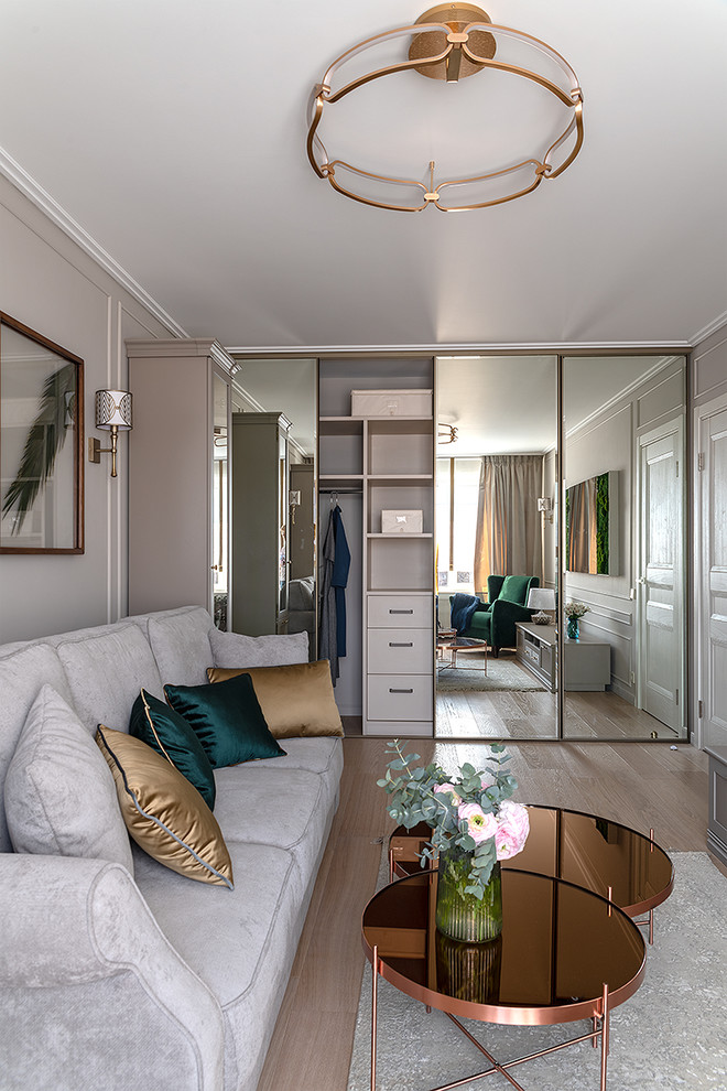 Интерьер гостиной для заслуженной артистки России Анны Фроловцевой