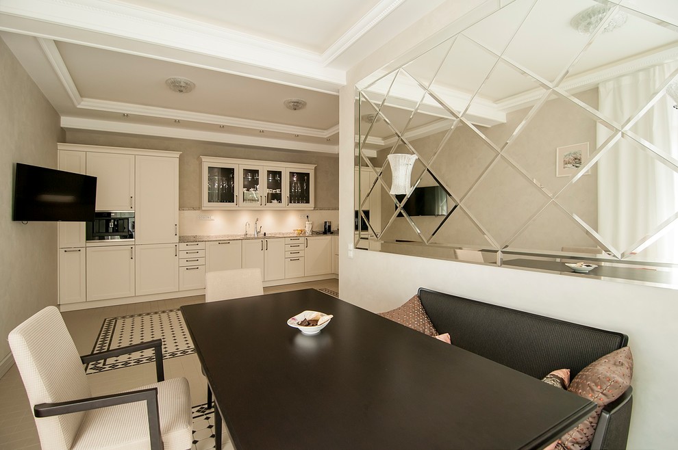 Коттедж в Юкках :спальня, кухня, прихожая