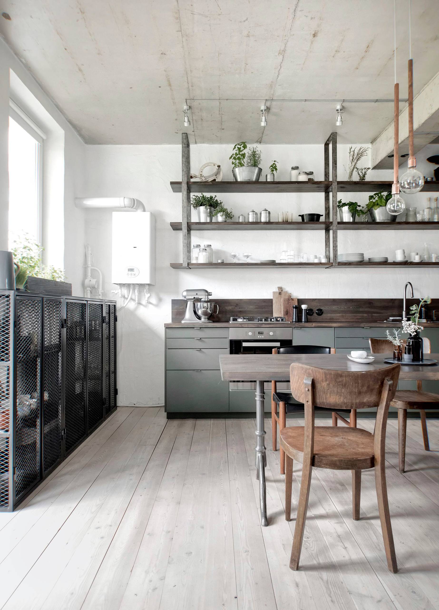 Houzz тур: Таунхаус со стенами, как в мазанке