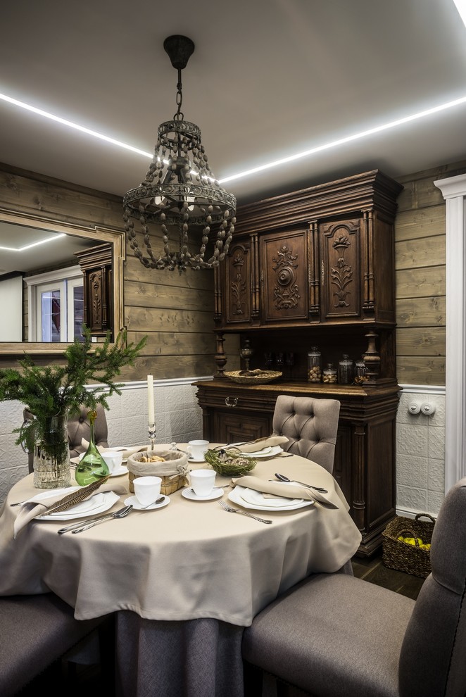 Дачная гостиная с лежанкой