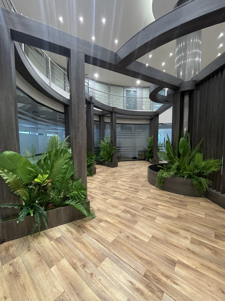 Чайка Плаза - внутреннее озеленение