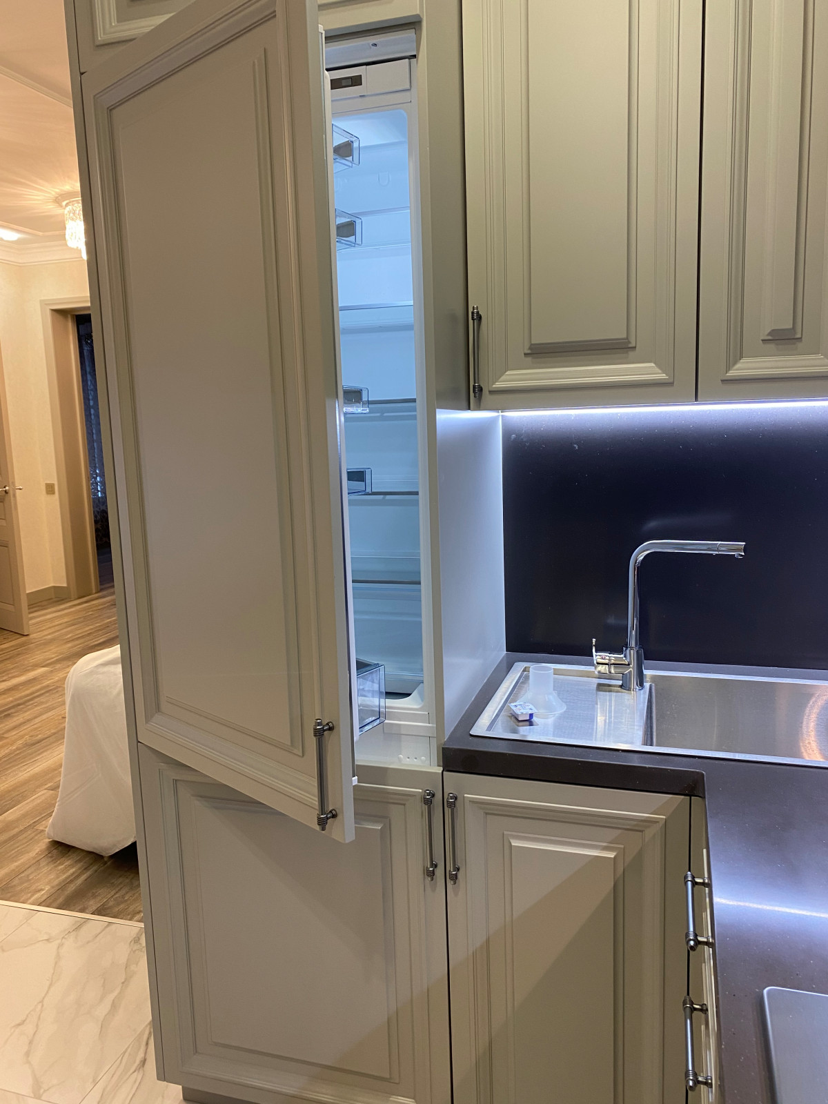 Кухня в гостевом домике