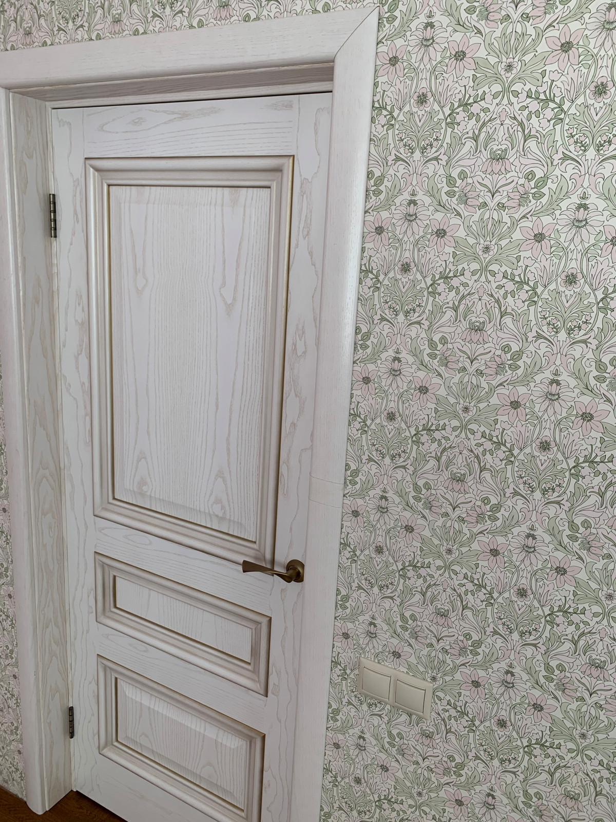 Обложка проекта: Спасение долгостроя. Загородный дом для большой семьи.