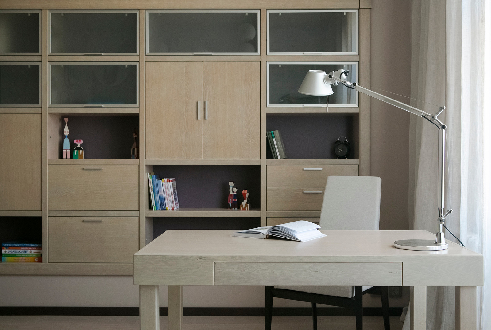 Интерьер загородного дома в поселке Гринфилд