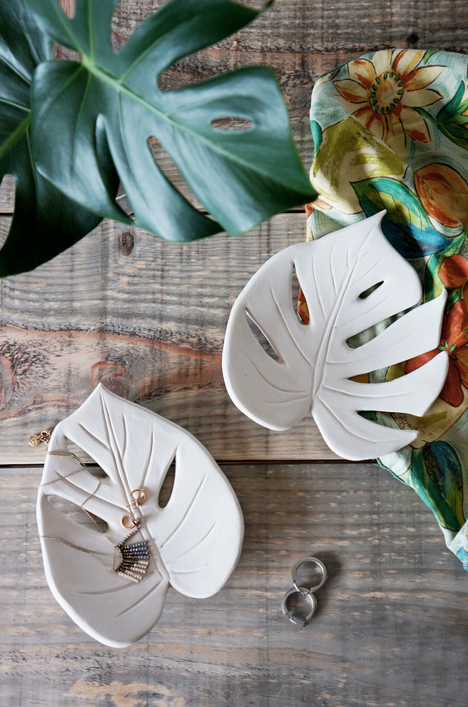 Своими руками: Тарелка в форме листа монстеры