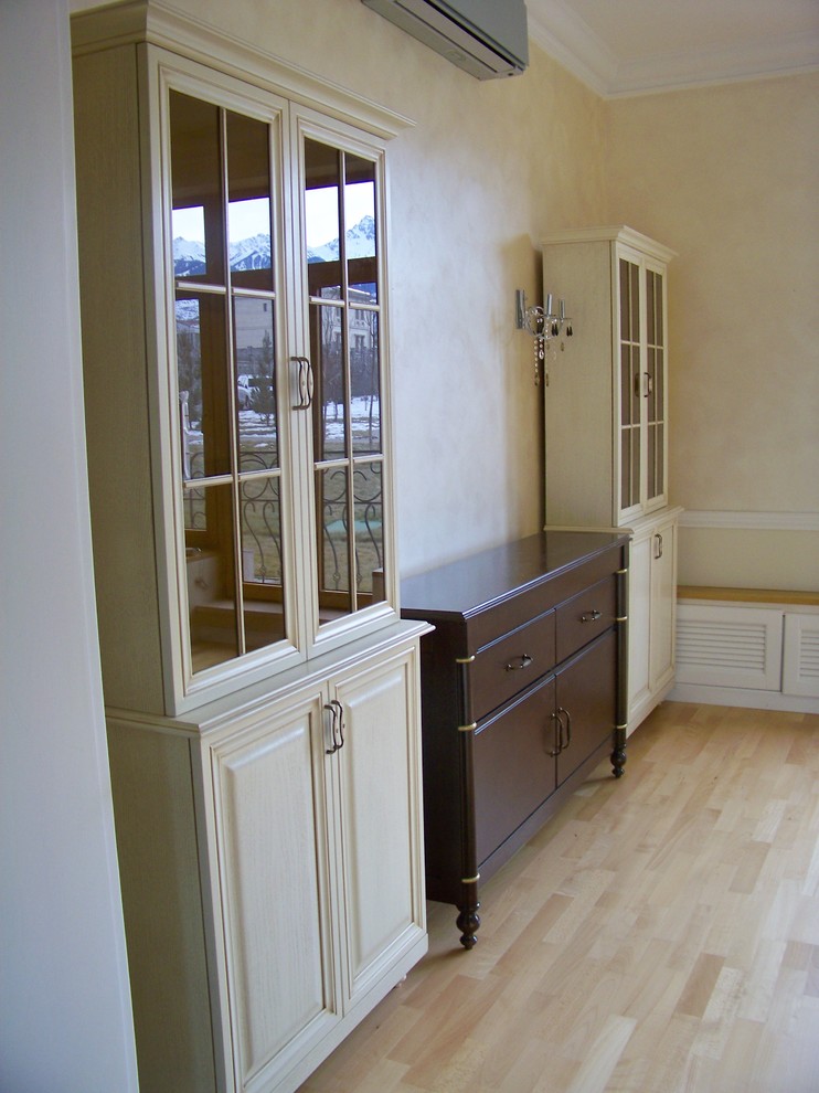 Разное по сюжету и времени воплощения