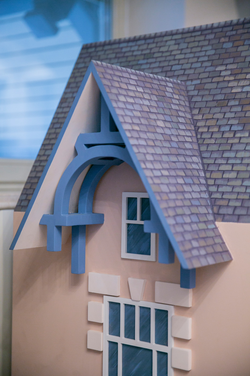 Домик для кукол